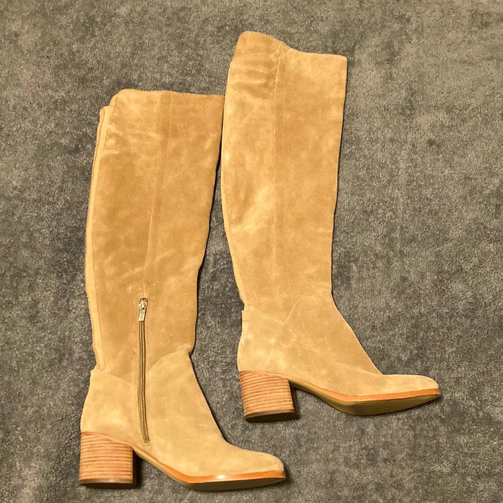 Marc fisher size 10W